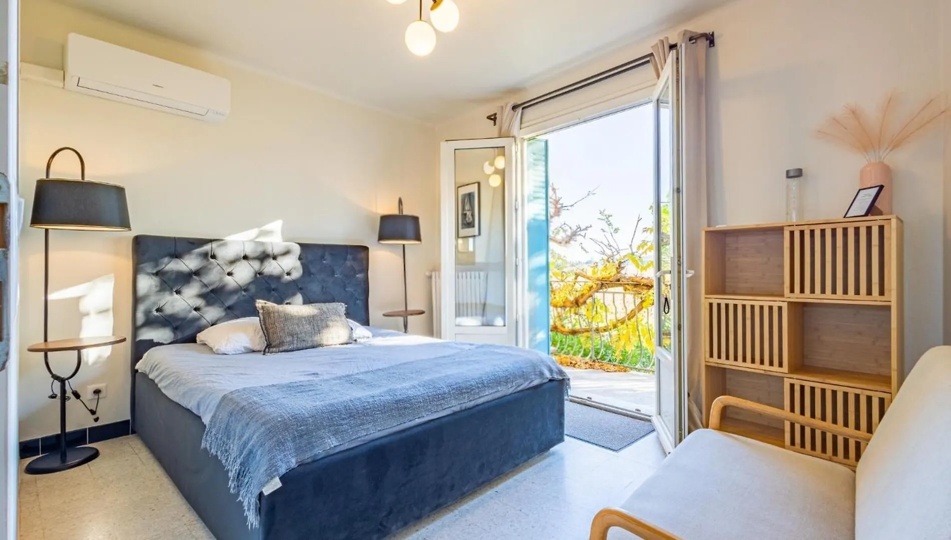 Le Mas Des Vignes Rochegude  Holiday home