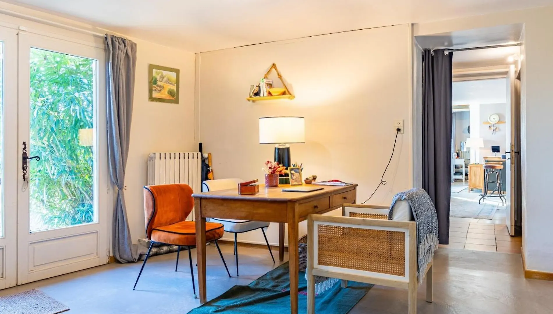 Le Mas Des Vignes Rochegude  Holiday home Rochegude (Drome)